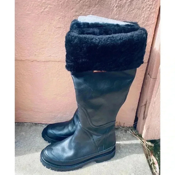 Hunter Steamboat Leather & Suede Shearling Boot - Picture 2 of 3